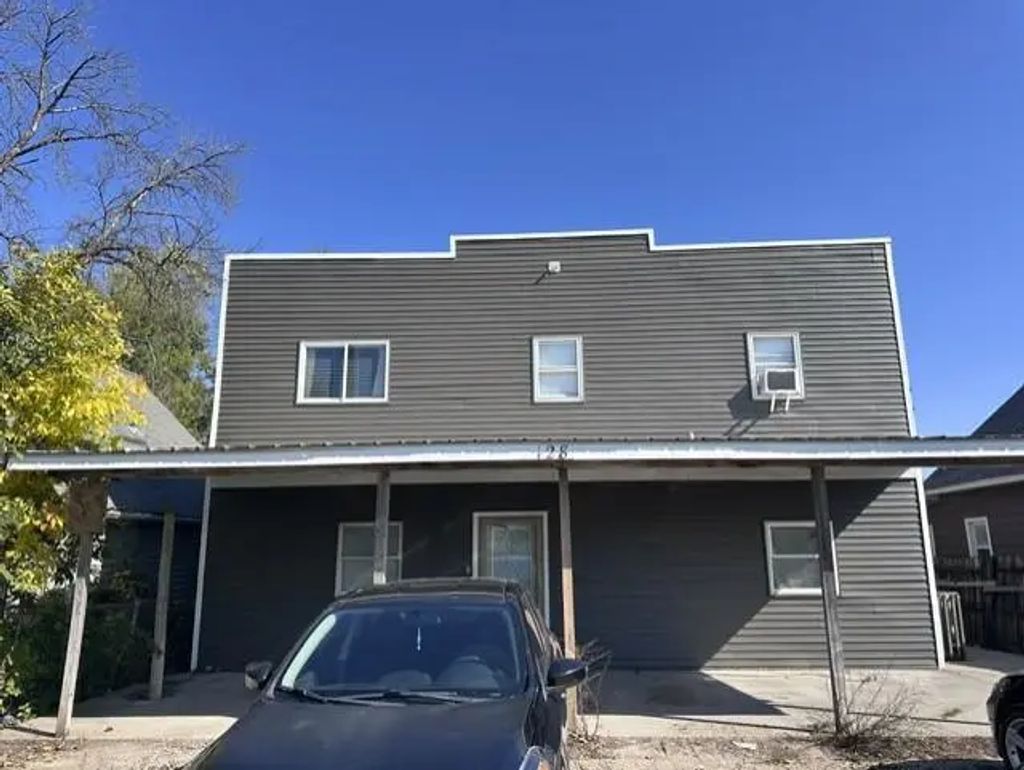 128 Broadway, Austin