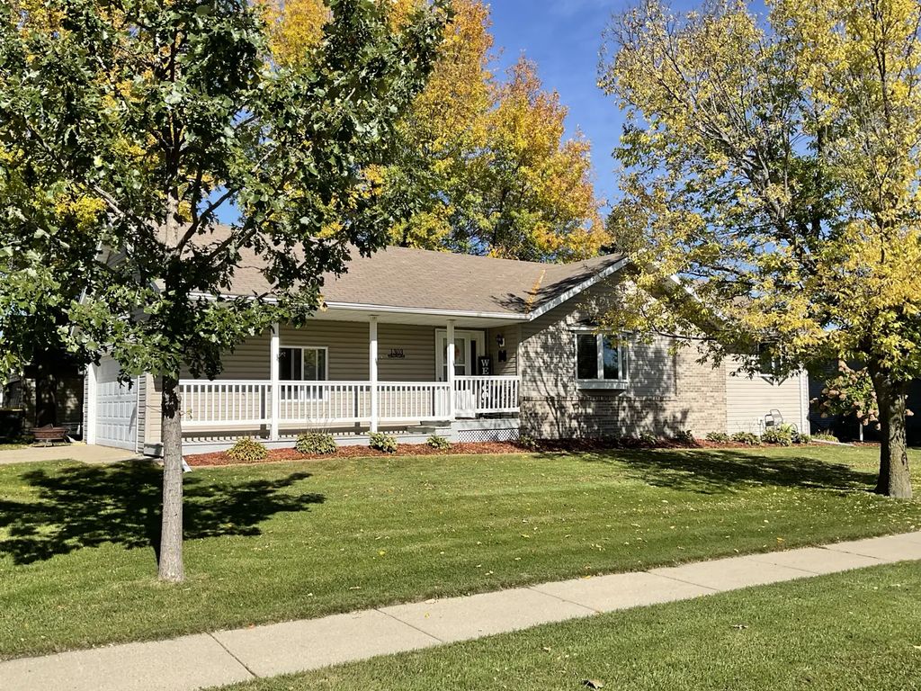 1303 19th Avenue Se, Willmar