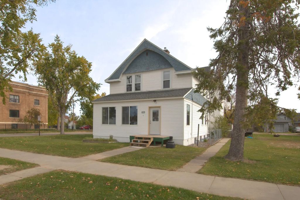 820 Beltrami Avenue Nw, Bemidji