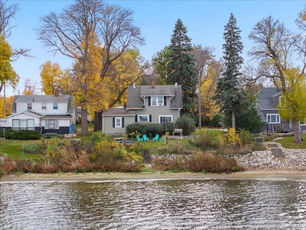 109 Lake Street E, Osakis