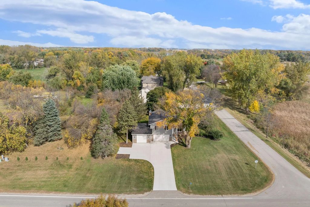 14779 Snake Trail, Waseca