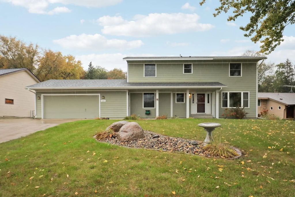 1440 Valley View Road, Chaska