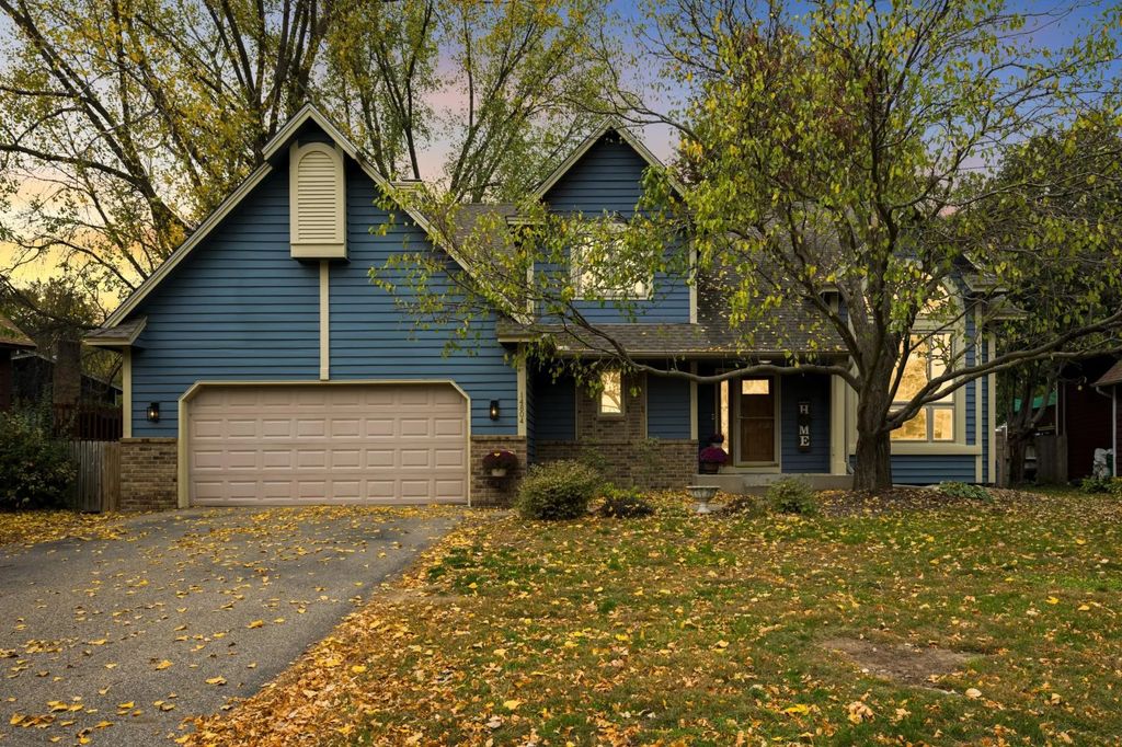 14804 Maywood Drive, Burnsville