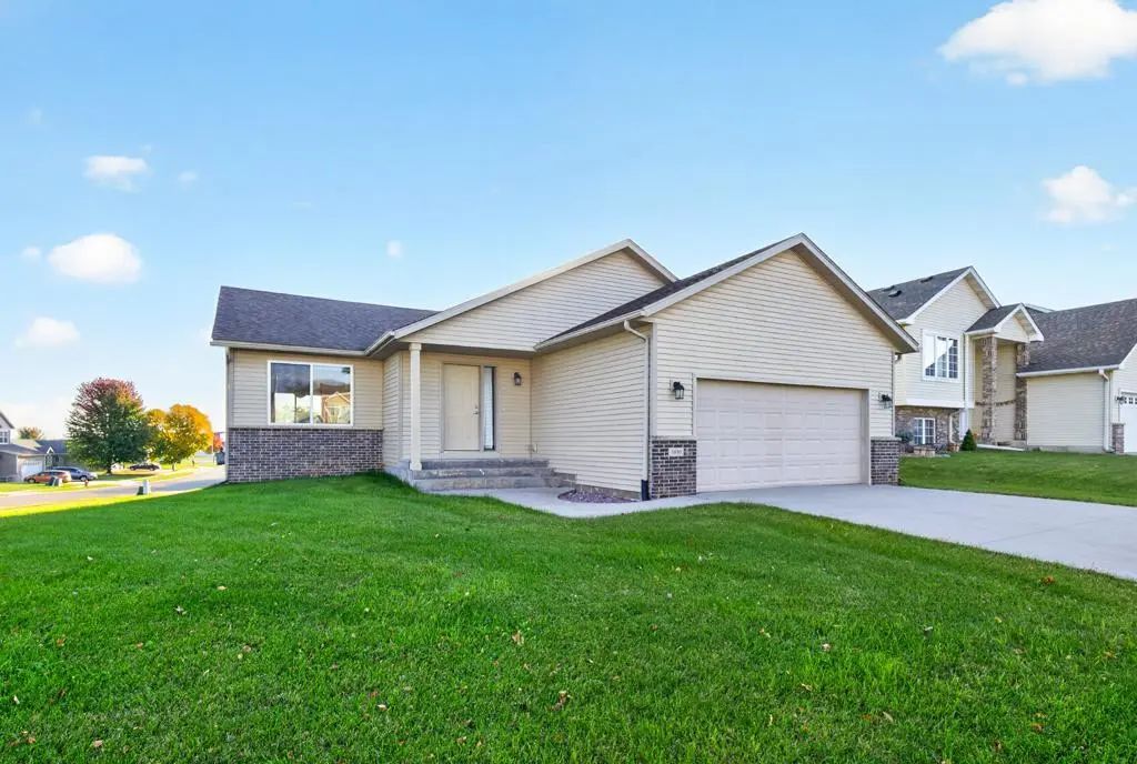 3830 Kenosha Drive Nw, Rochester