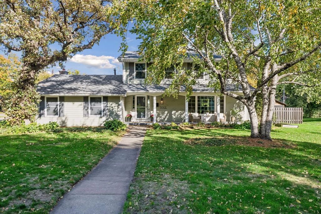 2001 Westwood Hills Drive, Saint Louis Park