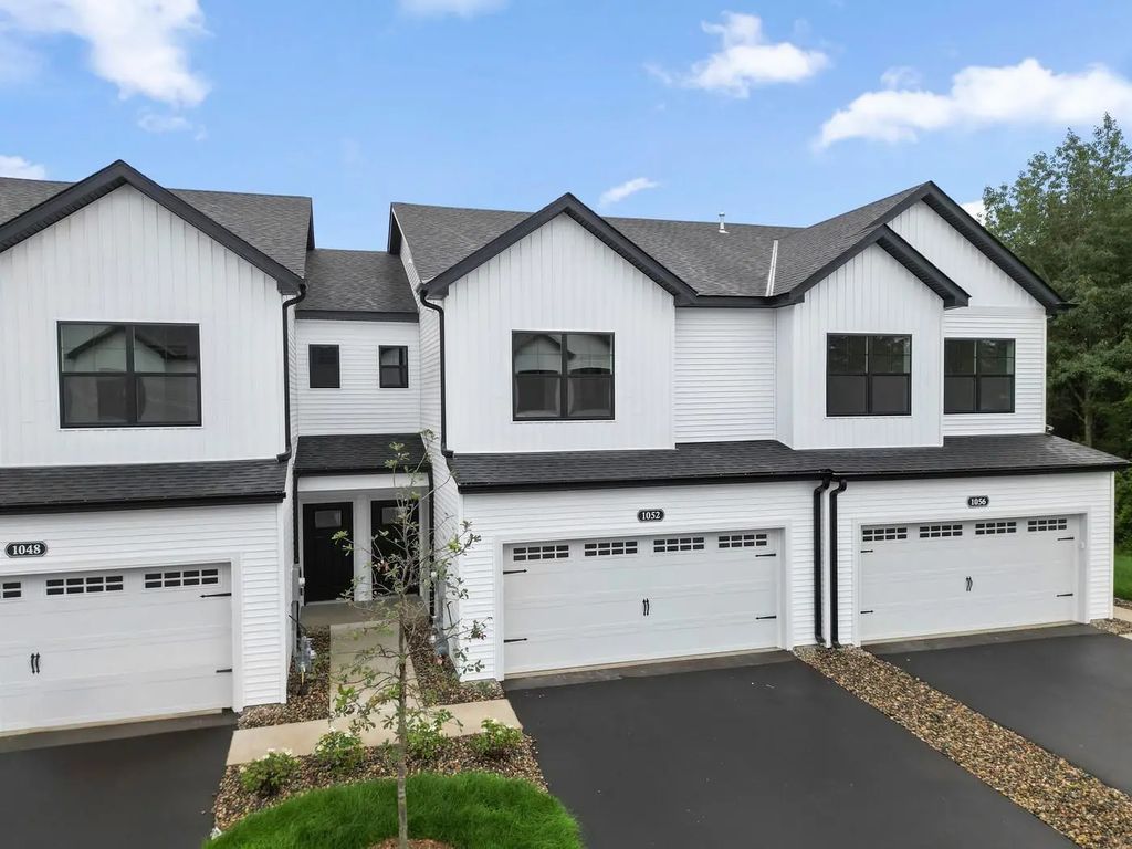 1052 130th Court E, Rosemount