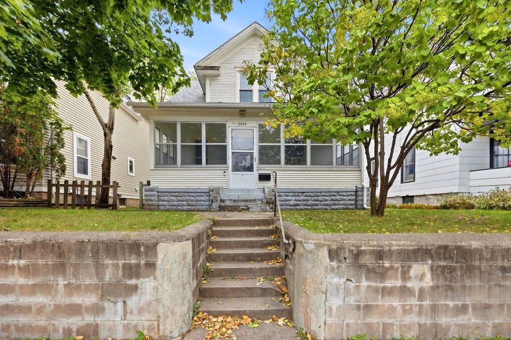 2636 Aldrich Avenue S, Minneapolis