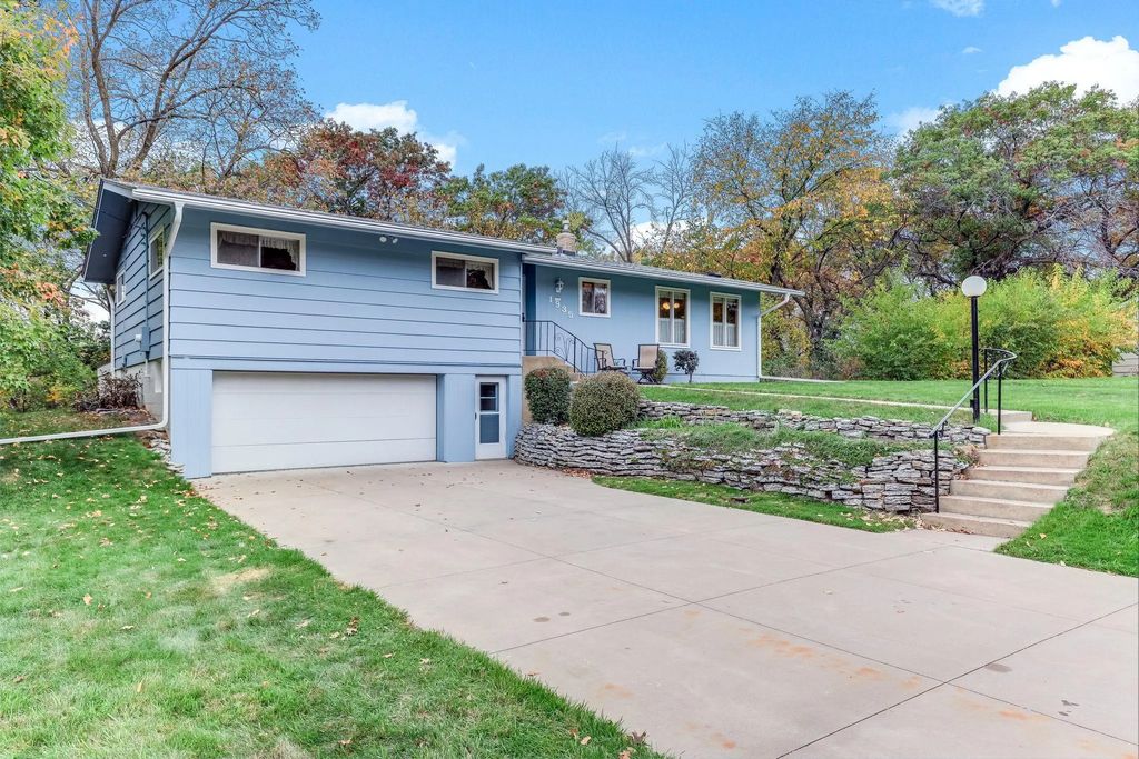 1935 Flandrau Street, Maplewood