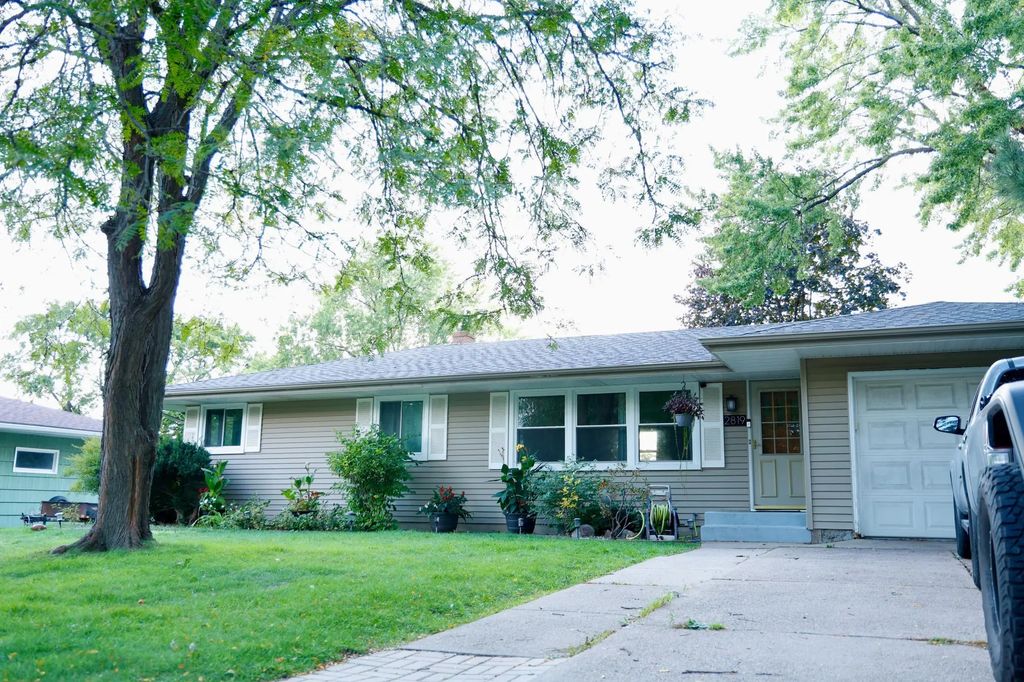 2819 Farrington Street, Roseville
