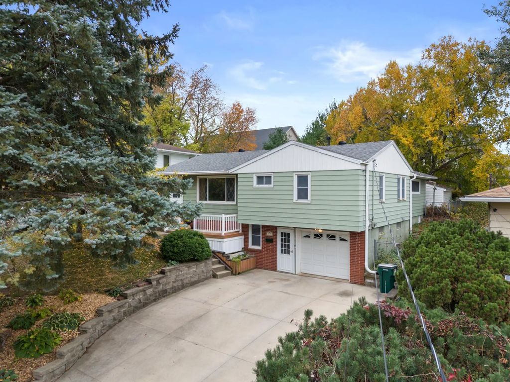417 21st Avenue Sw, Rochester