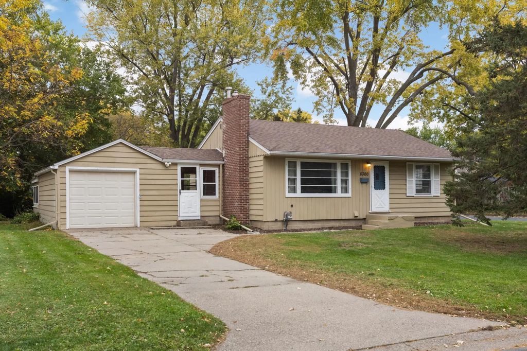 8300 Blaisdell Avenue S, Bloomington