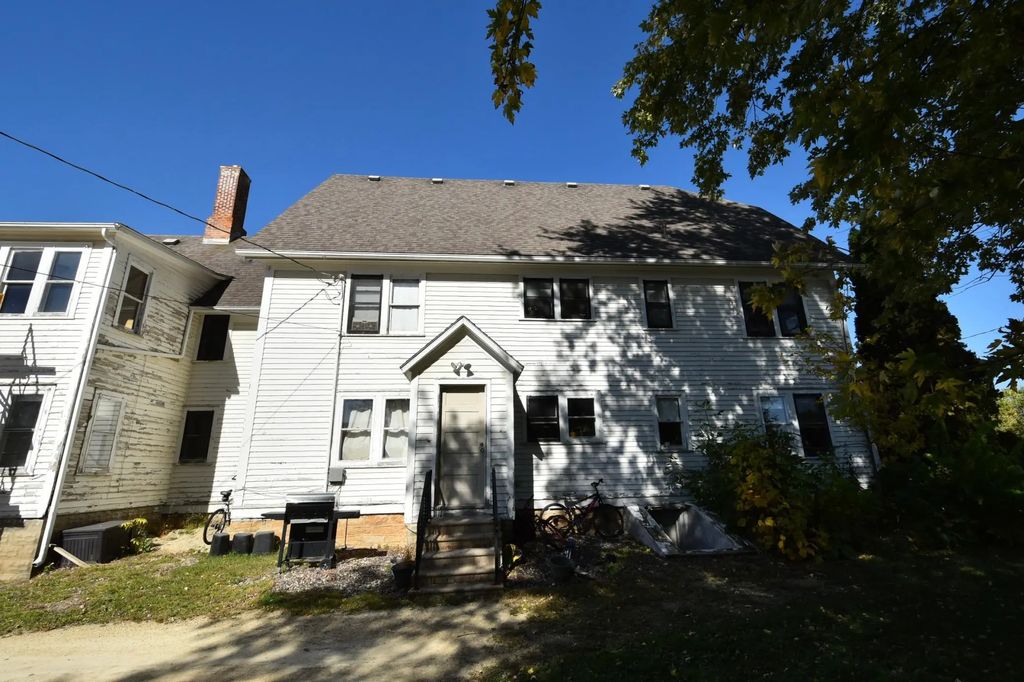 417 W 2nd Street, Zumbrota