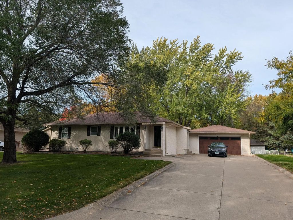 12179 Duke Drive Ne, Blaine