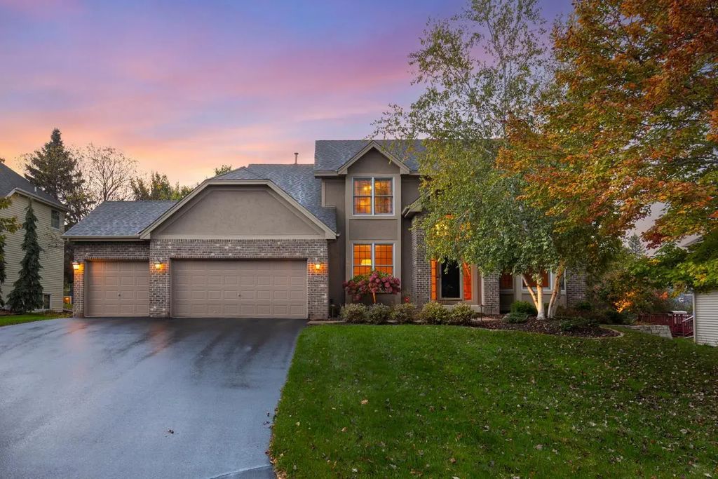 19054 Magenta Bay, Eden Prairie