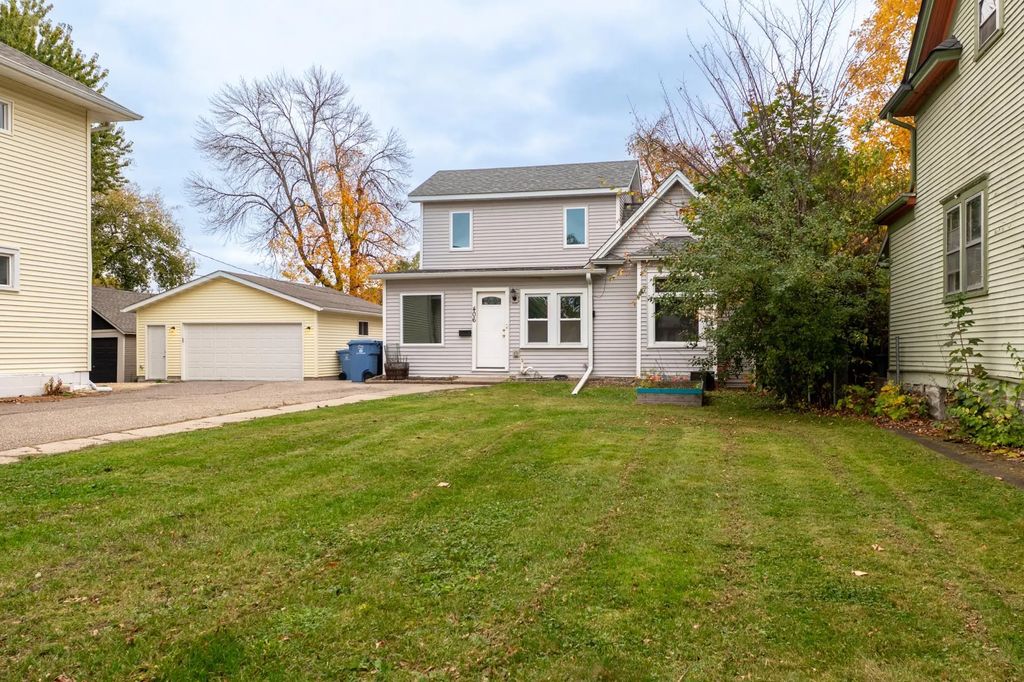 406 Russell Avenue N, Minneapolis