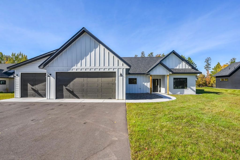 3757 Sanctuary Path, Brainerd