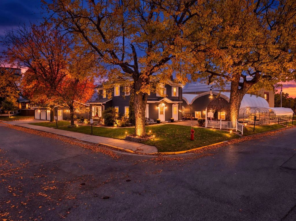 438 W Kinne Street, Ellsworth