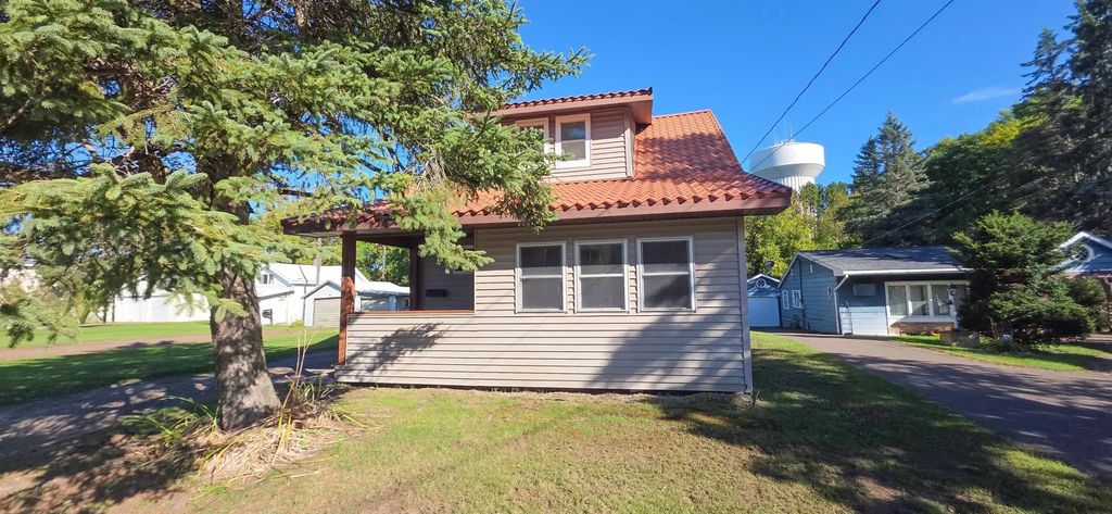 901 Park Avenue, Cloquet