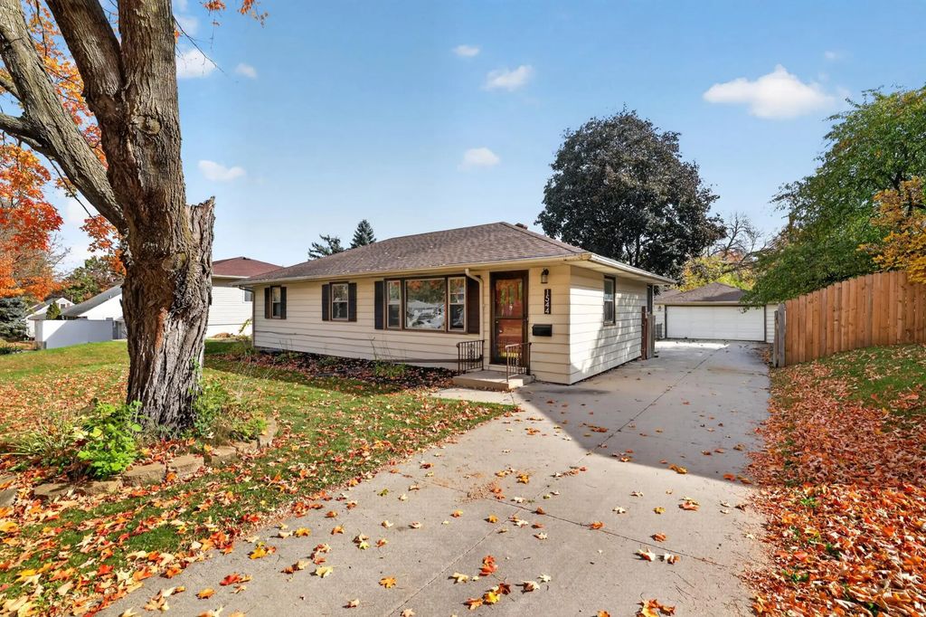 1544 3rd Avenue Sw, Rochester