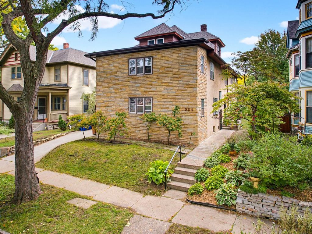 524 Dayton Avenue, Saint Paul