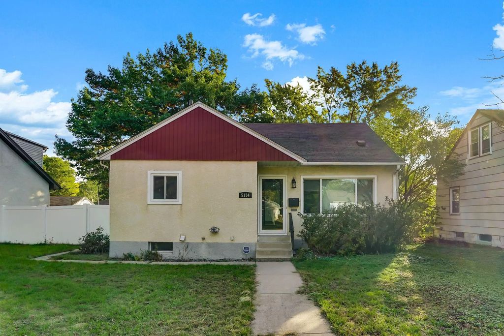 5134 Morgan Avenue N, Minneapolis