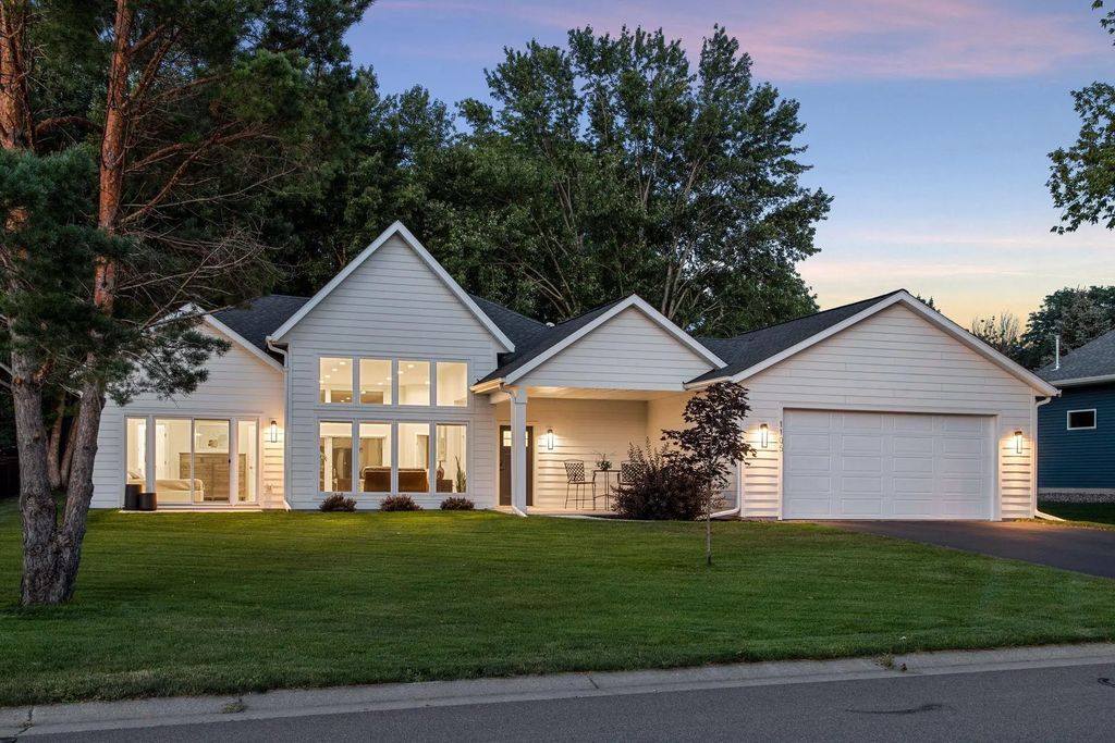 1105 Creekside Crossing, Stillwater