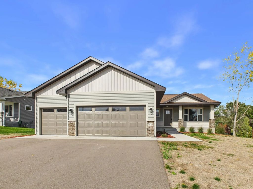 2430 Ruby Street, Saint Augusta