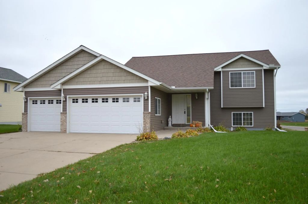 1025 2nd Avenue Se, Freeport