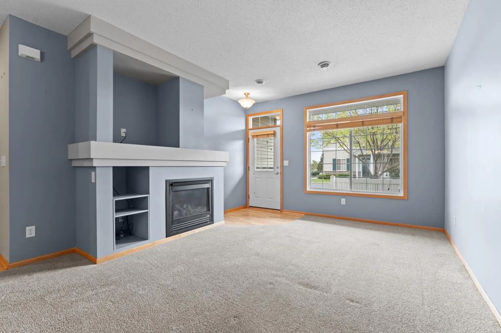 1877 Sandcherry Court Nw, Rochester