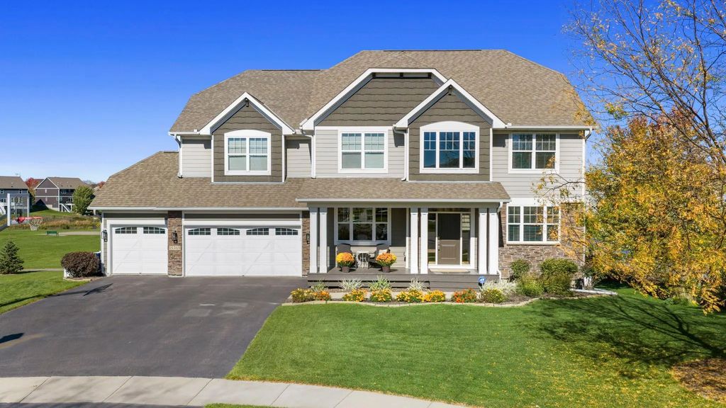 15369 Eagle Bay Way, Apple Valley
