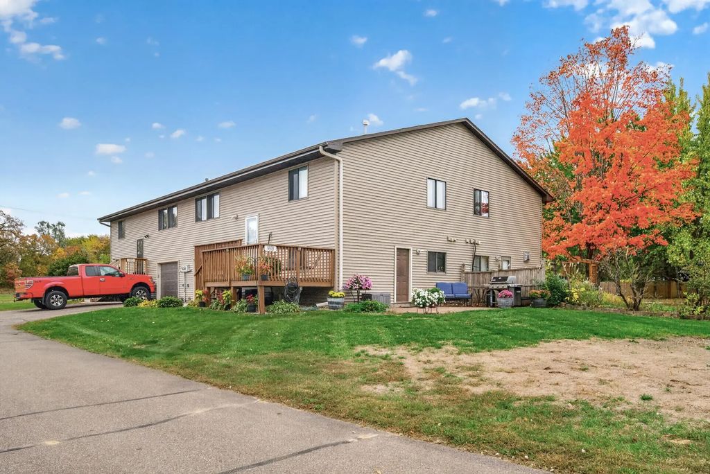 9919 Cord Street Ne, Blaine
