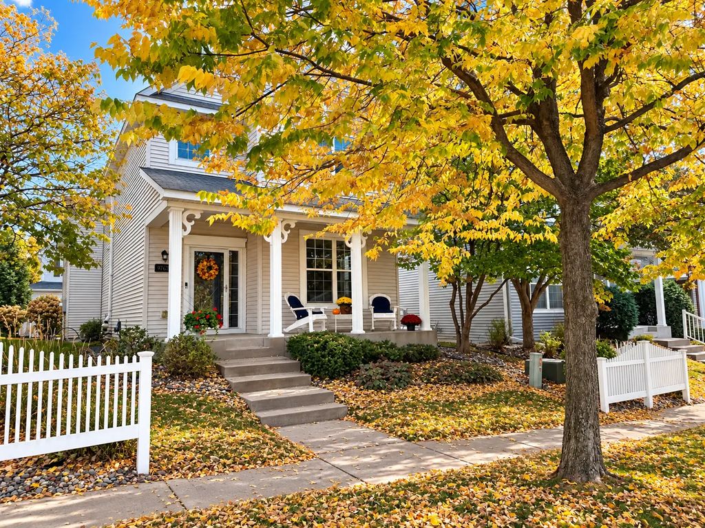 9767 Gable Drive, Eden Prairie