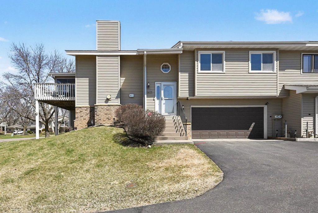 6819 Romeo Road, Woodbury