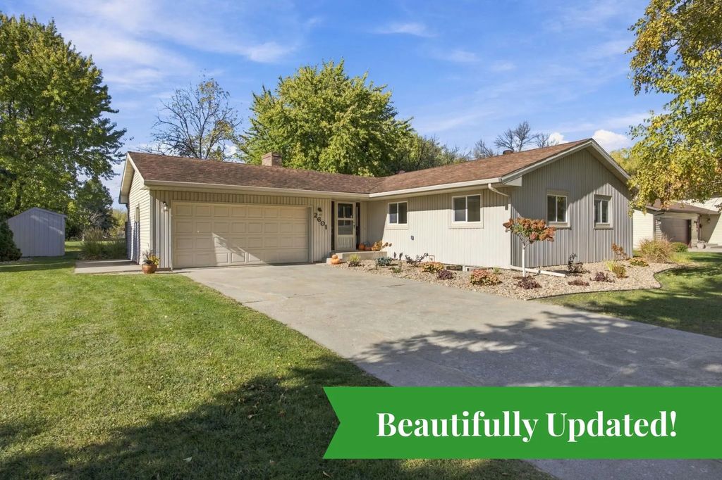 2601 Fairway Drive, Moorhead