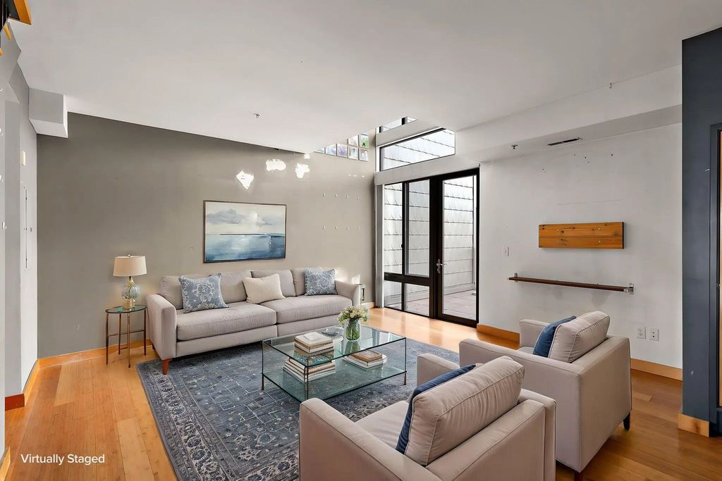 10 E 26th Street 311, Minneapolis