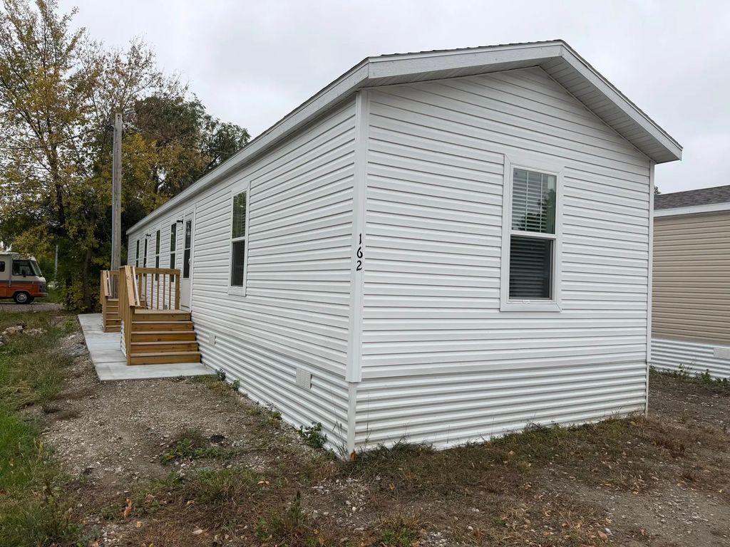 1700 3rd Avenue S 162, Moorhead