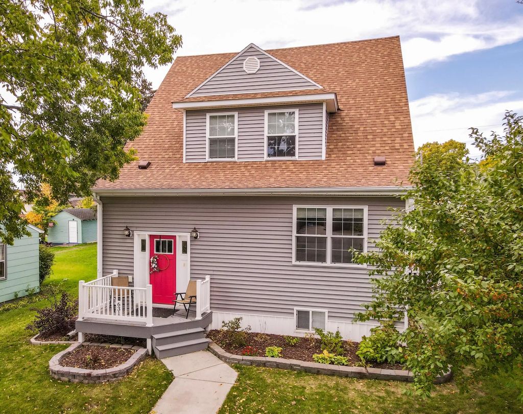631 4th Avenue Nw, Valley City