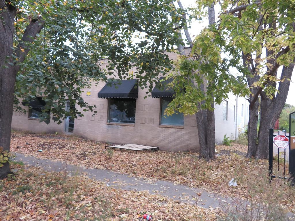 1812 S 6th Street, Minneapolis
