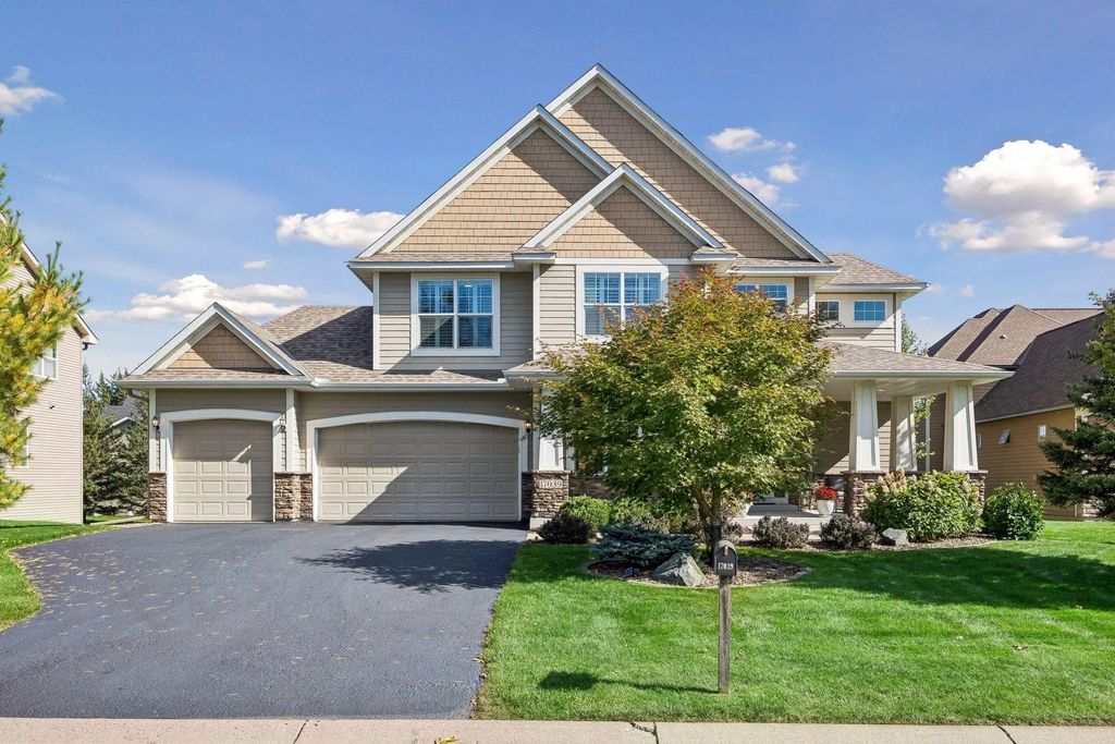 17039 W 62nd Street, Eden Prairie