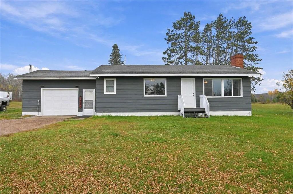 8979 Highway 2, Brookston
