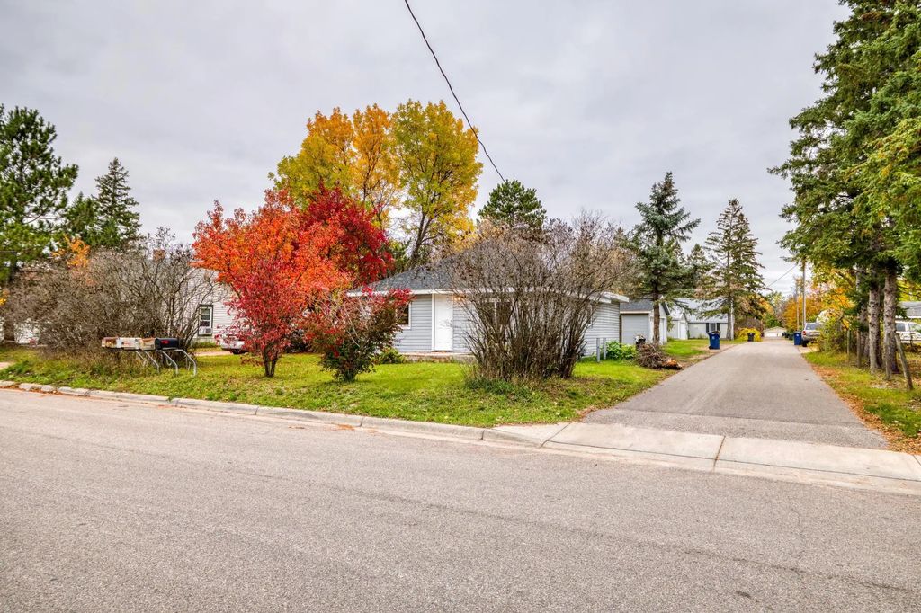 513 26th Street Nw, Bemidji