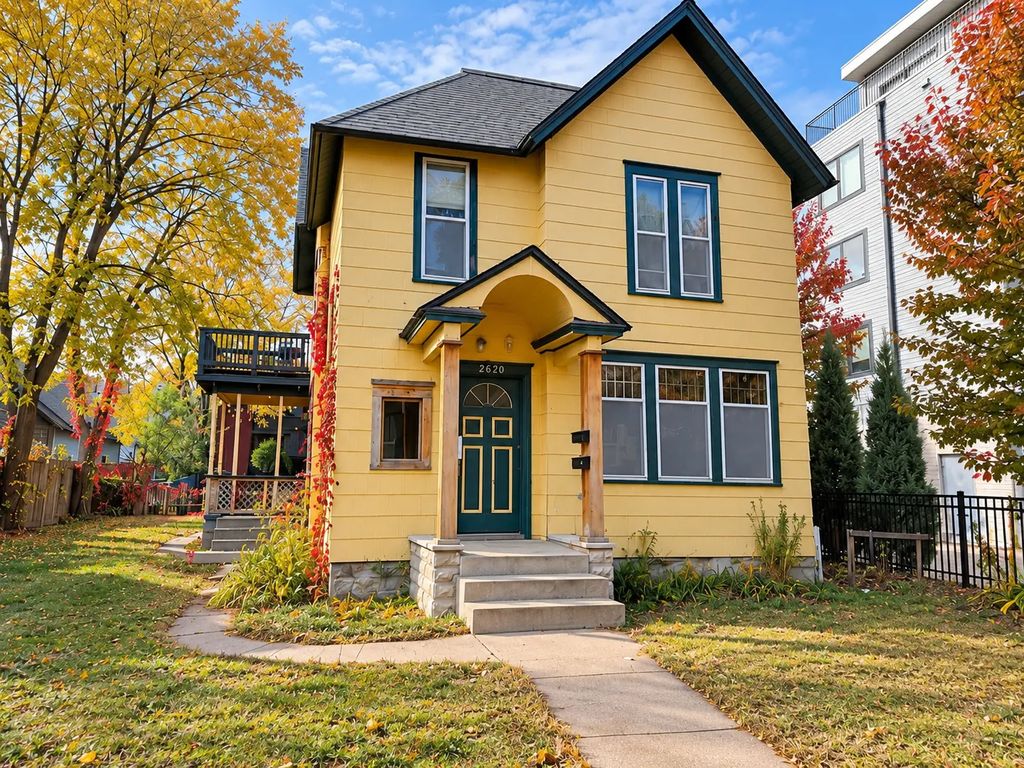 2620 Stevens Avenue, Minneapolis