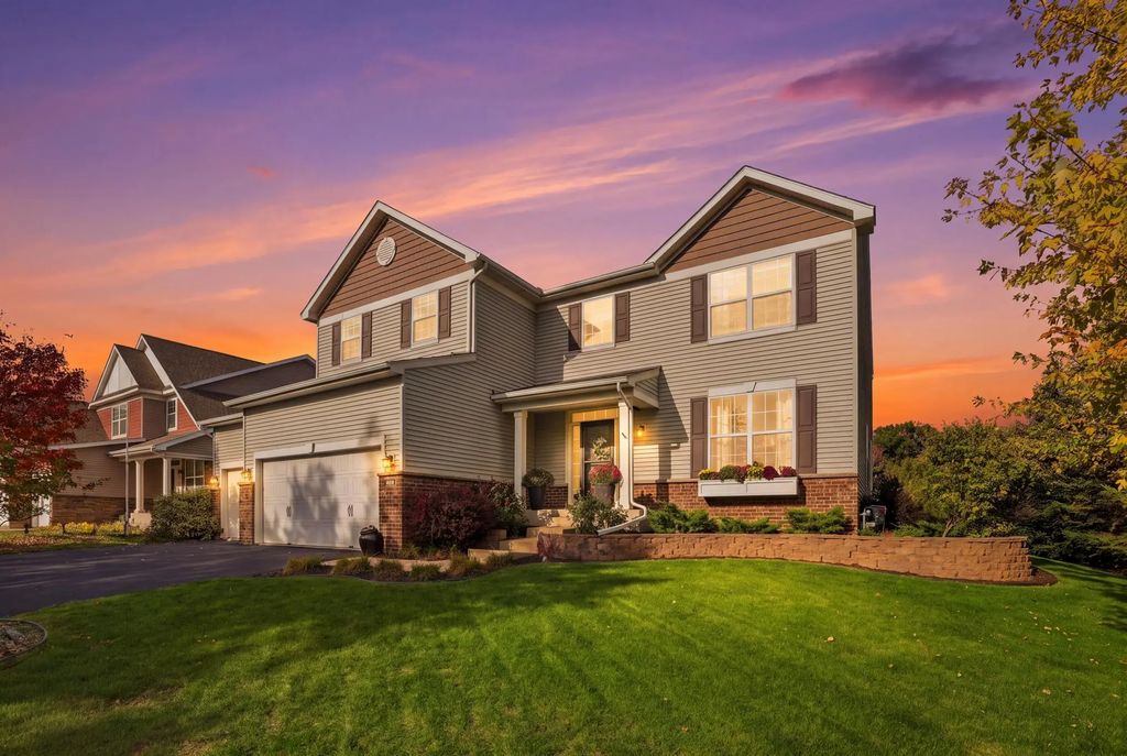 580 Eastgate Parkway, Mahtomedi