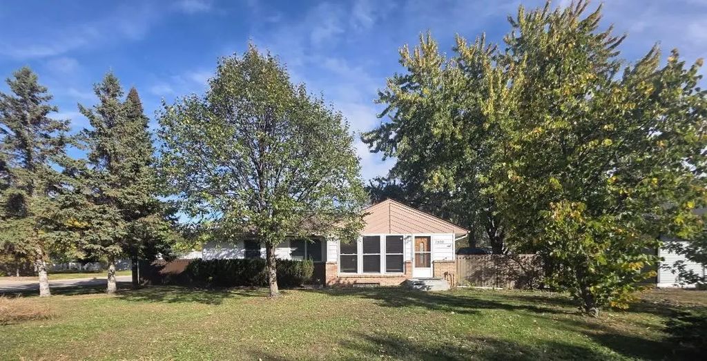 7859 Monroe Street Ne, Spring Lake Park