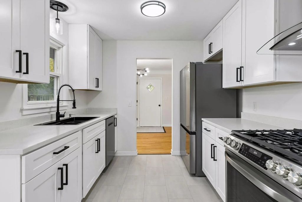 740 24th Avenue N, South Saint Paul