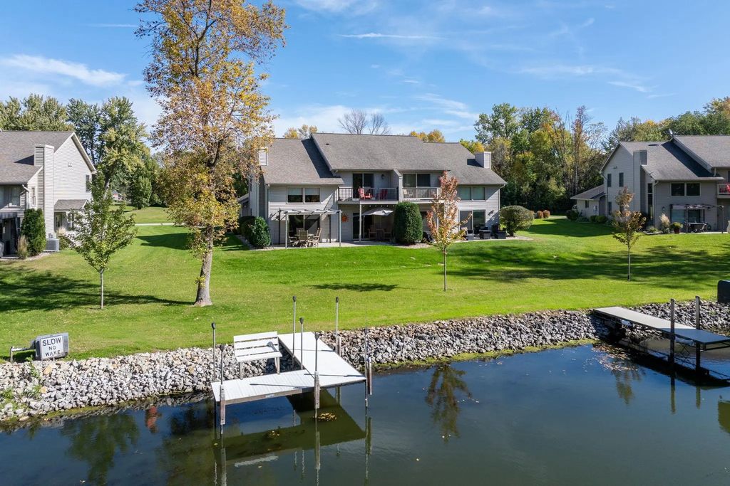 517 W Riverview Drive, Waterville