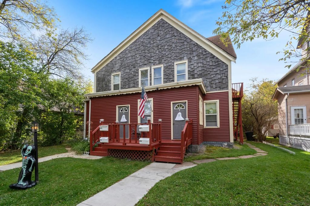 608 E 7th Street, Superior