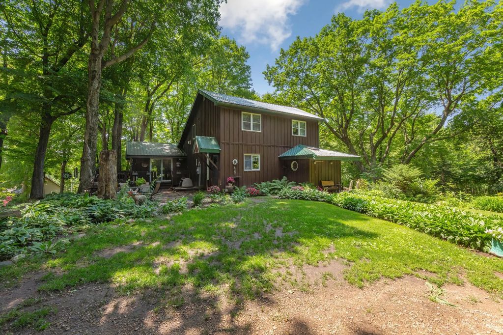 6200 French Lake Trail, Faribault