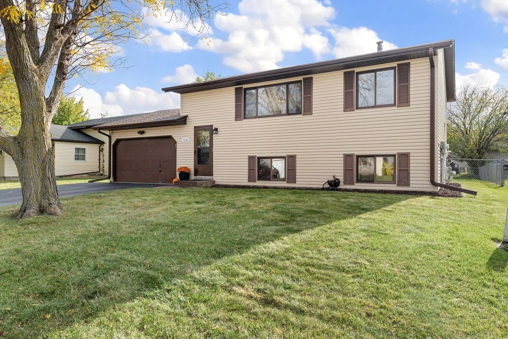 5336 184th Street W, Farmington