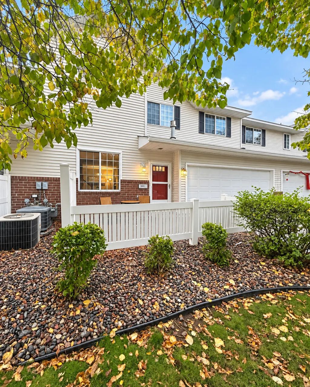 3001 Juniper Lane I, Woodbury